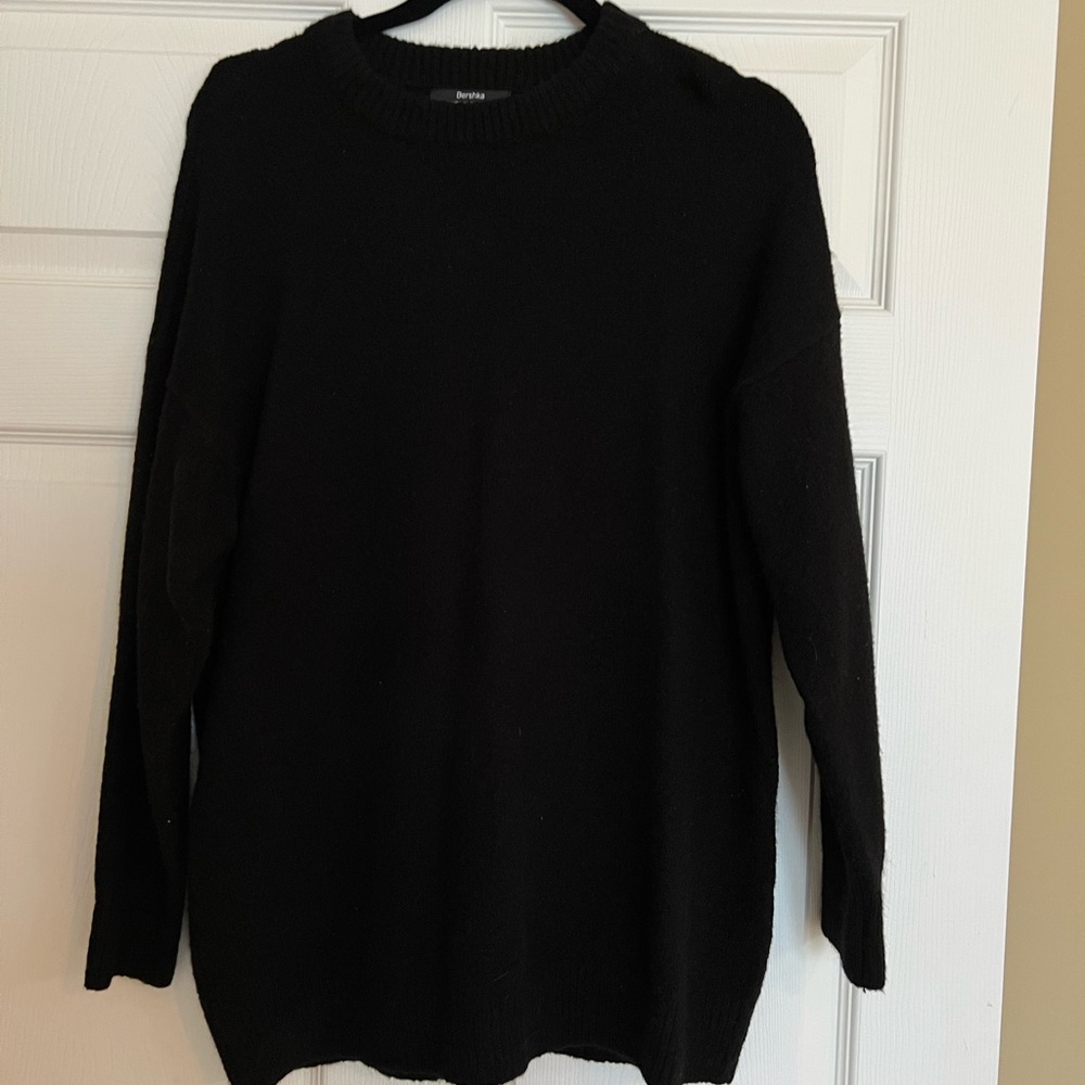 Lulus black sweater